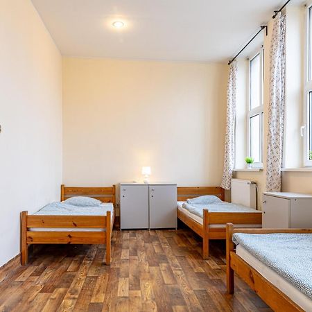 Hostel Orange Plus Torun Ngoại thất bức ảnh