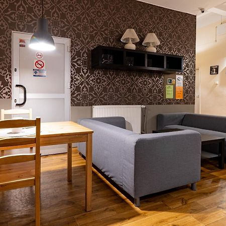 Hostel Orange Plus Torun Ngoại thất bức ảnh