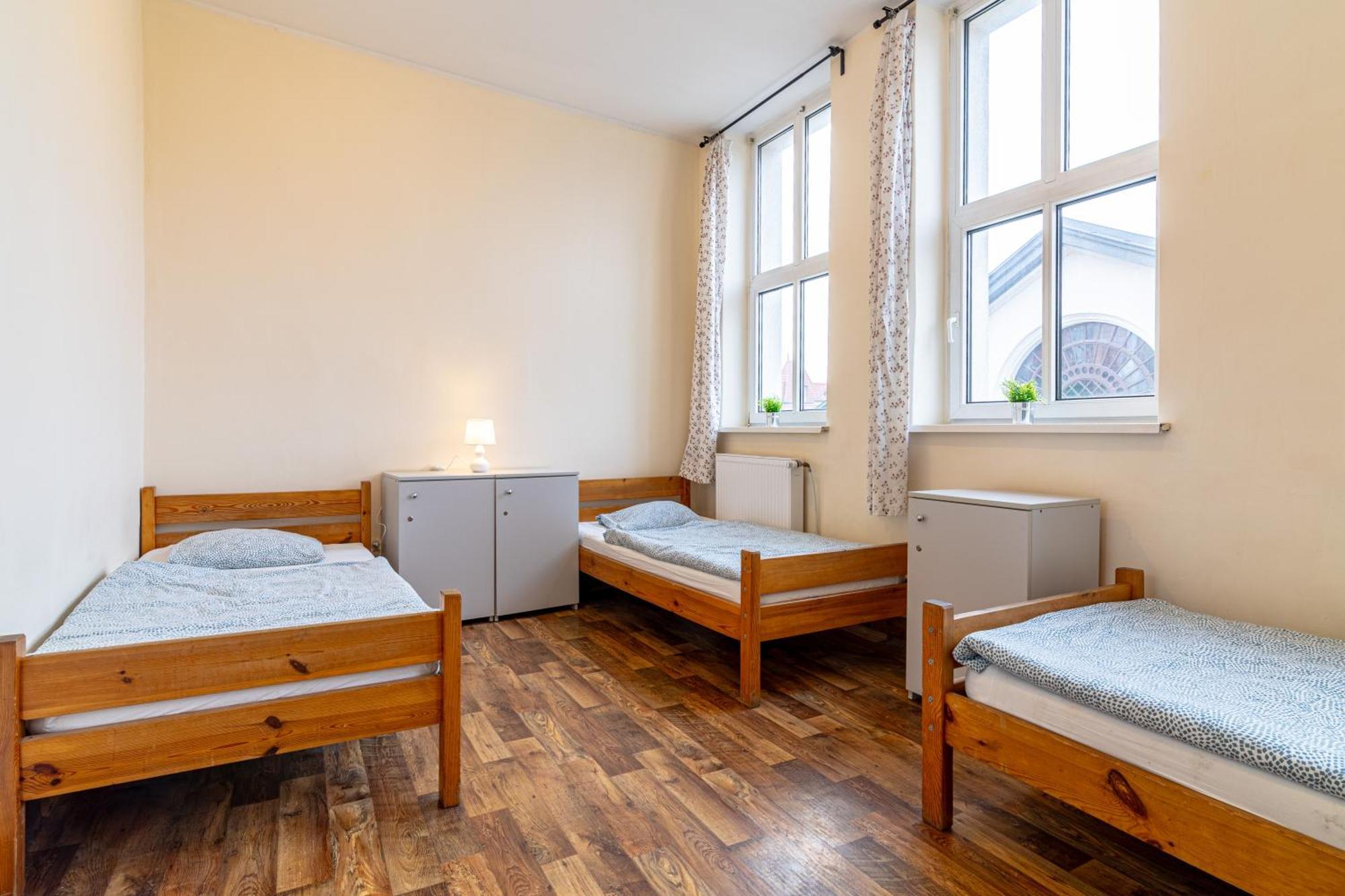 Hostel Orange Plus Torun Ngoại thất bức ảnh
