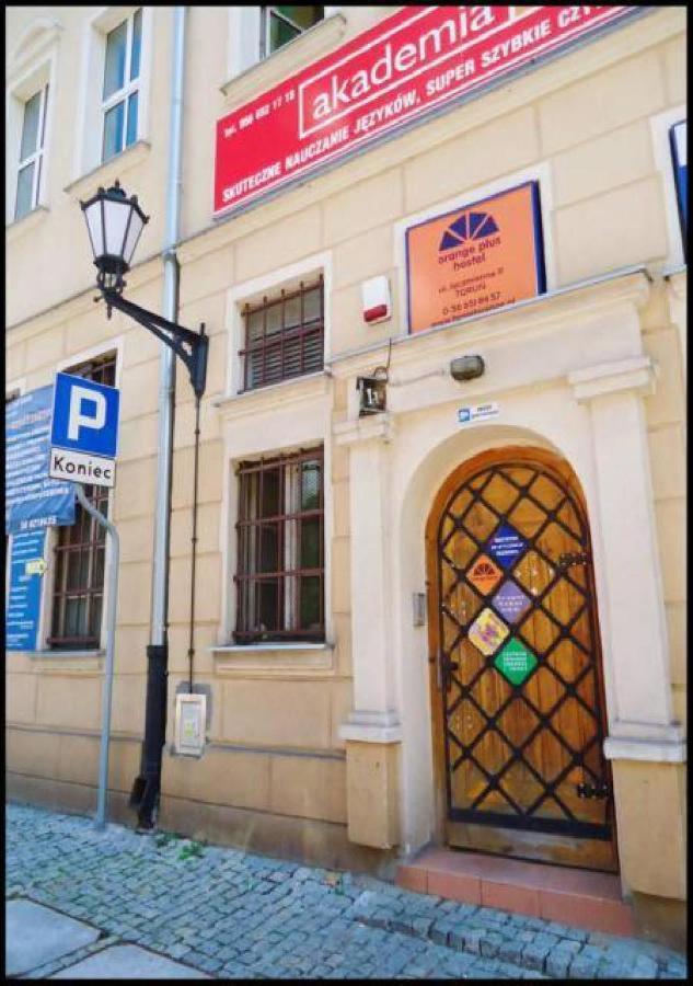 Hostel Orange Plus Torun Ngoại thất bức ảnh