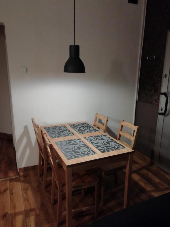 Hostel Orange Plus Torun Ngoại thất bức ảnh